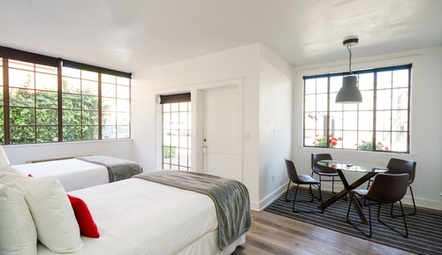 Classic Room, 2 Double Beds