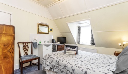 Economy Double Room, Shared Bathroom