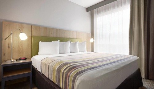 Room, 1 King Bed, Non Smoking