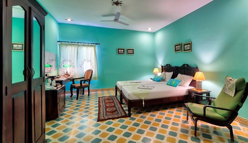 Luxury Room