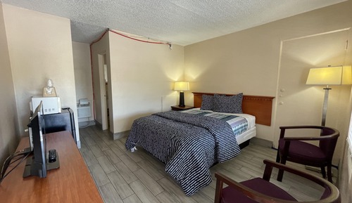 Room, 1 Queen Bed, Non Smoking