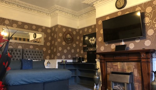 Premier Double Room, Ensuite, Garden View