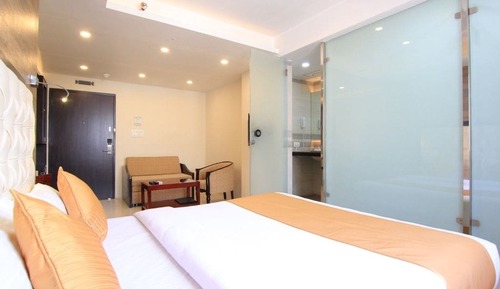 Premium Deluxe Room