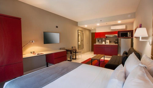 Suite, 1 Queen Bed with Sofa bed