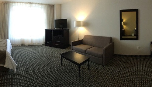 Suite, 1 King Bed (Kitchen Area)