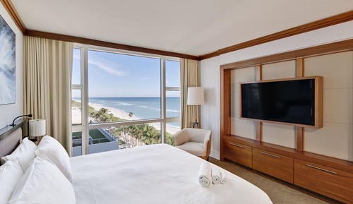Luxury Apartment, 1 Bedroom, Ocean View (1 King Bed)