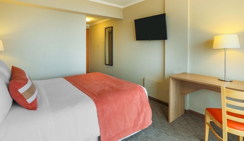 Standard Twin Room, 2 Twin Beds, Balcony, Beach View