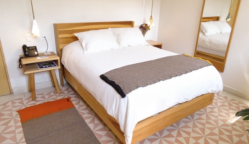 Economy Room, 1 Queen Bed
