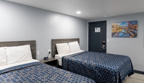 Room, 2 Queen Beds