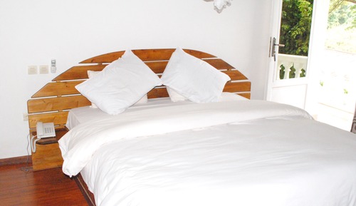 Deluxe Double Room, Garden View