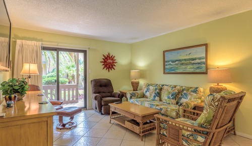 Premium Condo, 2 Bedrooms, Courtyard View, Ground Floor