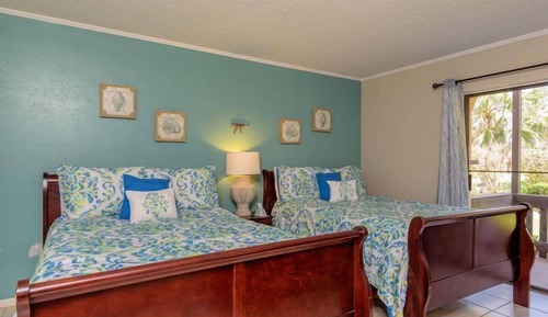 Superior Condo, 1 Bedroom, Pool View, Poolside