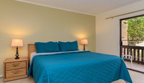Standard Condo, 1 King Bed with Sofa bed, Resort View, Ground Floor
