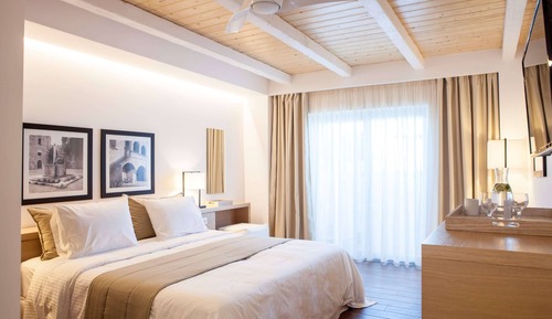 Exclusive Room, Sea View (Sharing Pool)