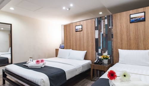 Classic Triple Room, No Windows