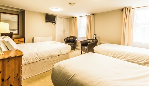 Standard Quadruple Room