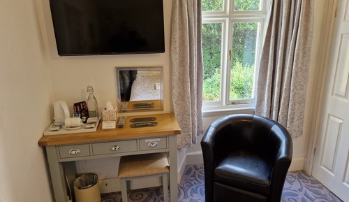 Room (King Size En-suite Room)