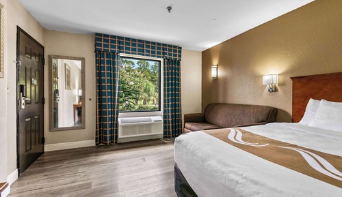 Suite, 1 King Bed, Non Smoking (Upgrade)