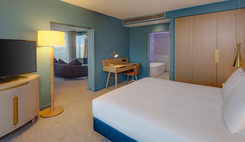 King, Suite, 1 Bedroom, Sea View