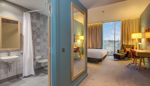 Room, 1 King Bed, Accessible