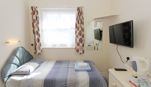 Single Room (First Floor)