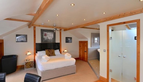 Loft, Balcony