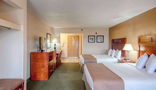 Standard Room, 2 Queen Beds, Non Smoking, Balcony