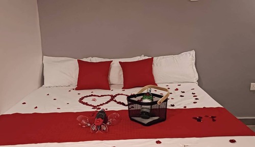 Deluxe Single Room, Pool View