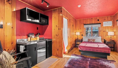 Cabin, Mountain View