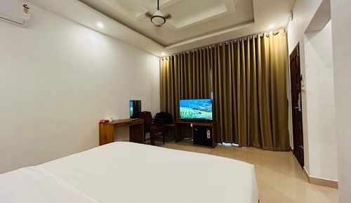 Deluxe Double Room, Balcony, Lake View