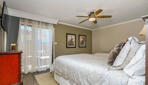 Deluxe Condo, Garden View