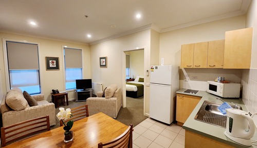 Comfort Apartment, 1 Bedroom, Kitchen, Courtyard Area