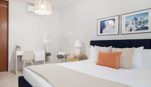Room, 1 King Bed, Non Smoking