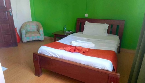 Standard Single Room, Garden View