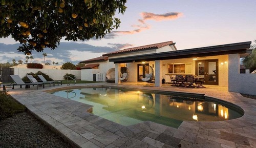 House (4 Bedrooms)