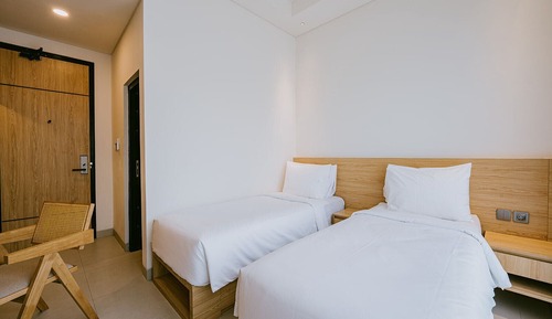 Deluxe Double or Twin Room