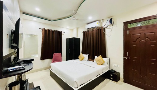 Executive Double Room, City View