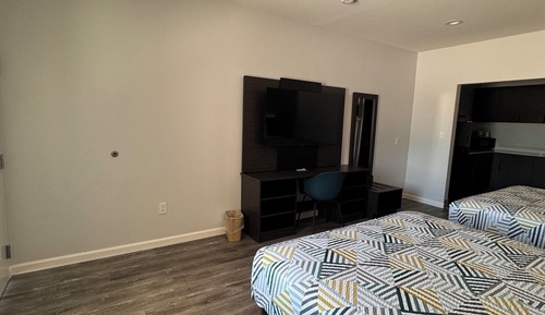 Standard Room, 2 Queen Beds, Non Smoking, Kitchenette