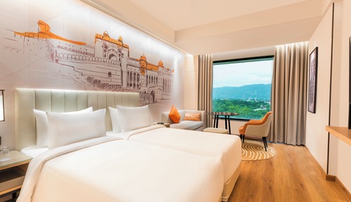 Premium Twin Hill View