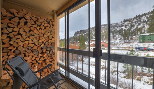 Condo, 2 Bedrooms