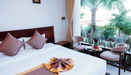 Superior Double Room, Pool View