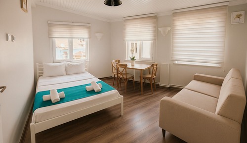 Deluxe Apartment