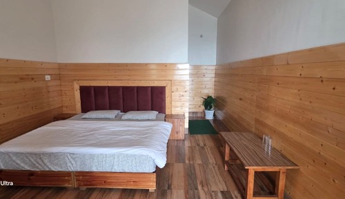 Quadruple Room, Mountain View