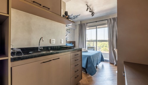 Club Apartment