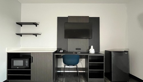 Standard Room, 1 King Bed, Non Smoking, Refrigerator & Microwave