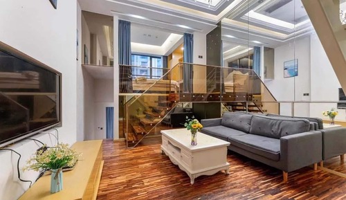 Comfort Suite, City View