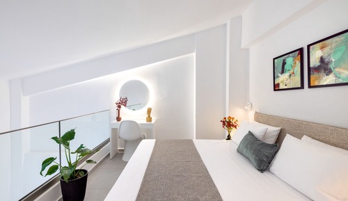 Apartment, 1 Bedroom, Smoking, Pool Access