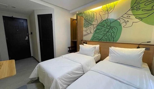 Standard Twin Room, Non Smoking
