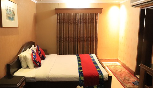 Deluxe Double Room, Air conditioning, City View