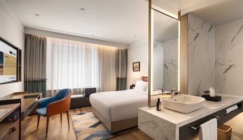 Executive Double Room, City View